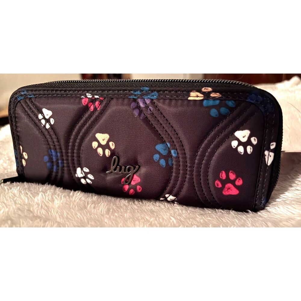 NWT Lug Tendu RFID Zip Around Wallet Paws Black Quilted